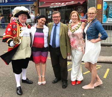 : Rayleigh and Wickford MP Mark Francois pictured alongside Councillor Carol Pavelin, the new Chairman of Rayleigh Town Council at the Trinity Fair.