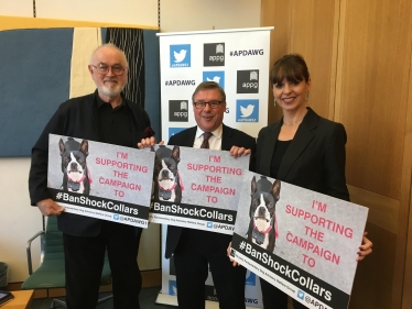 Mark Francois MP pictured with Peter Egan and Victoria Sitwell while demonstrating his support for a ban on electric shock collars for dogs.